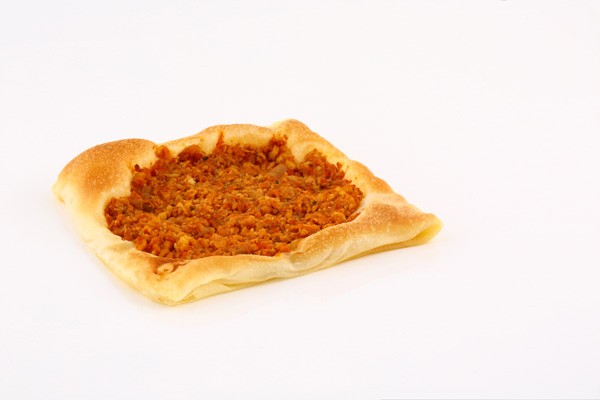 Lahm bi Ajeen / Chicken