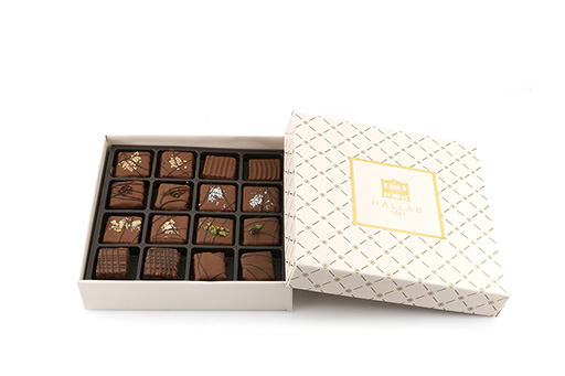 Gift Box of 415 gr Chocolate Arabesque